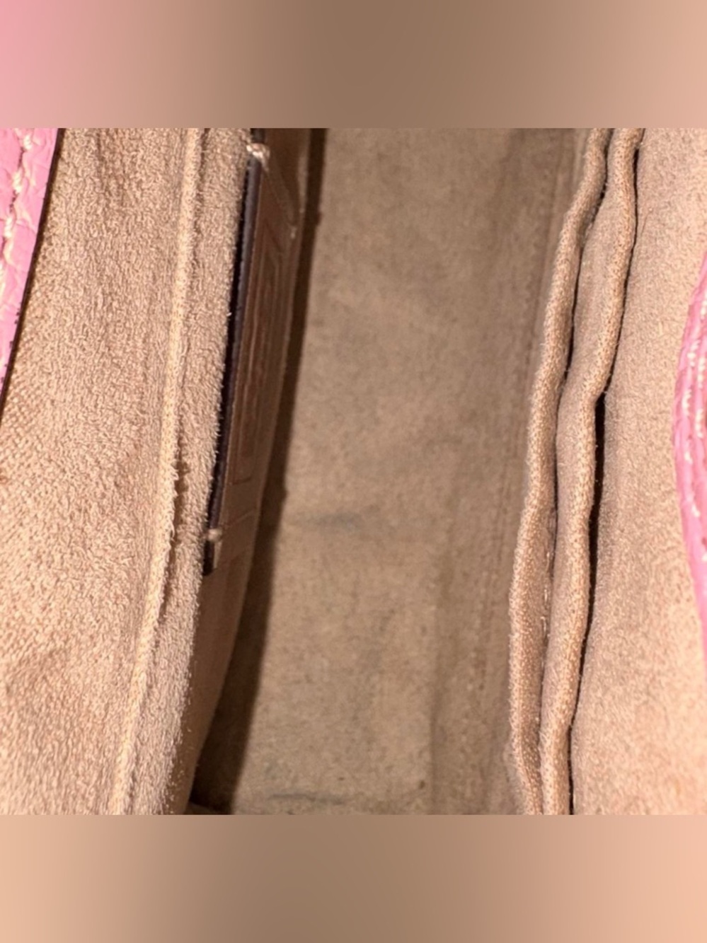 Rare & Beautiful Coach Mini Bag β¨π©·π©·π©·π©·π©·mini size βββ - Picture 8 of 16